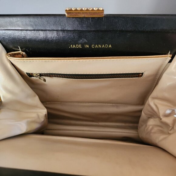 1960s faux leather purse - Picture 4 of 4